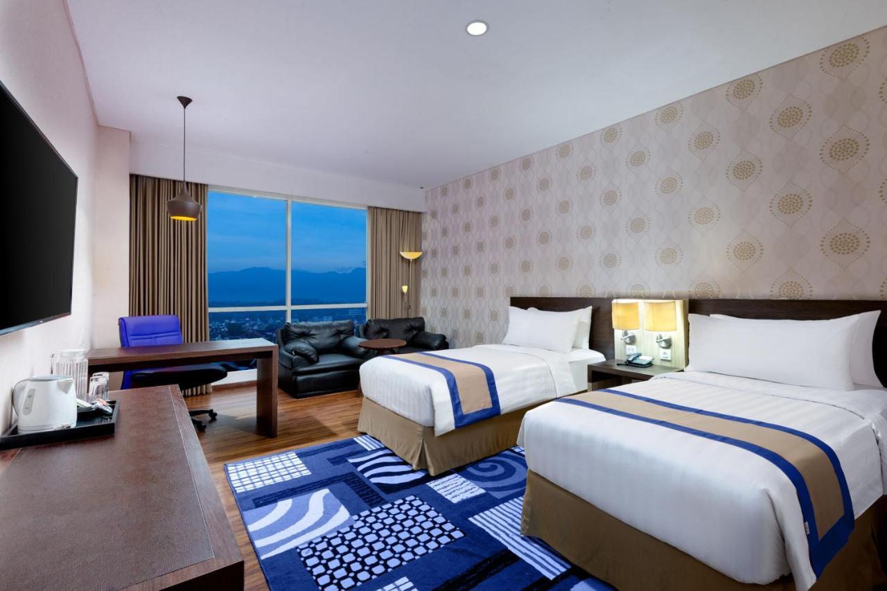 Aston Jember Hotel & Conference Center Eksteriør bilde