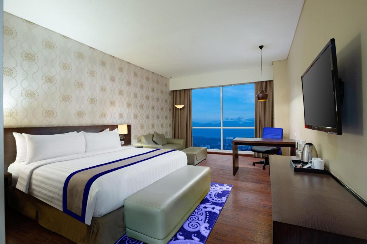 Aston Jember Hotel & Conference Center Eksteriør bilde
